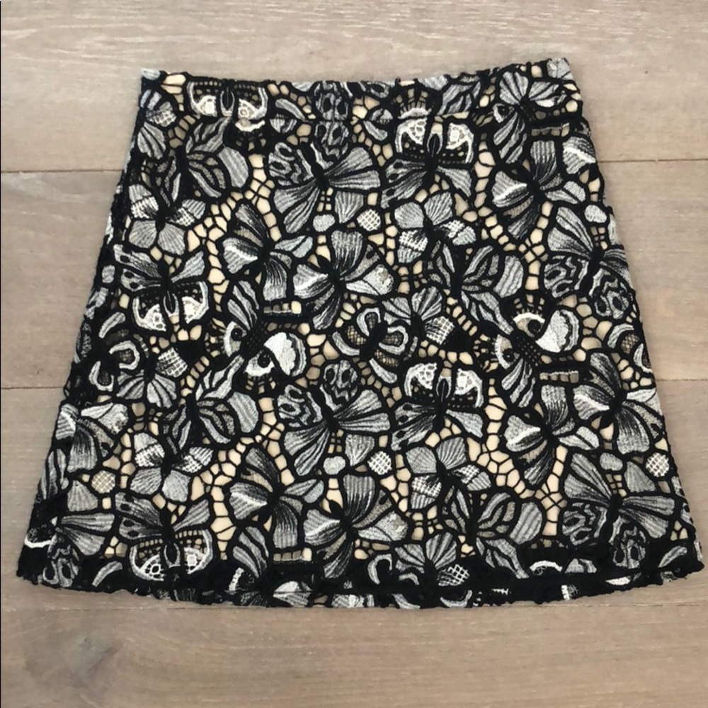NWT skirt alice + Olivia